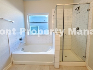 Spacious 4 Bed, 3.5 Bath Home in San Antonio, TX - Must See!
