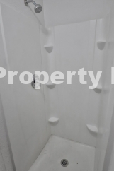 2 bedroom, 1 bath duplex in University Park!