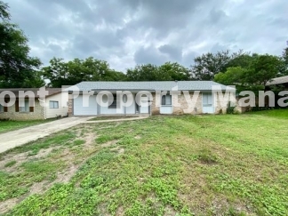 Great 3-bedroom 1 Full Bath home in The Hills Community!