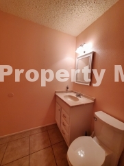 Charming 3 Bed, 2 Bath Home with Fireplace in San Antonio!