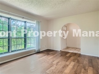 Spacious 3 bedroom, 2 bath in NE San Antonio!
