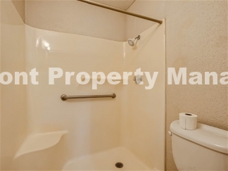 Spacious 3 bedroom, 2 bath in NE San Antonio!