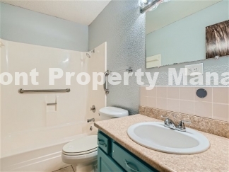 Spacious 3 bedroom, 2 bath in NE San Antonio!