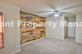 Beautiful 4 Bedroom, 2.5 Bath in the Escondido subdivision!