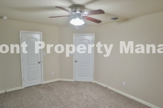 Beautiful 4 Bedroom, 2.5 Bath in the Escondido subdivision!