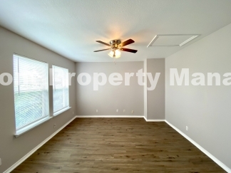 Three Bedroom Two & Half Bath Home in Mission Creek Community!!!