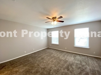 Three Bedroom Two & Half Bath Home in Mission Creek Community!!!