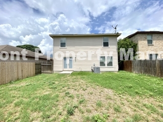 Three Bedroom Two & Half Bath Home in Mission Creek Community!!!
