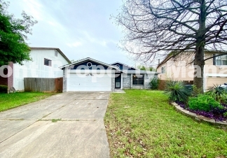 Great 3 Bedroom 2 Full Bath home in Tara Community!