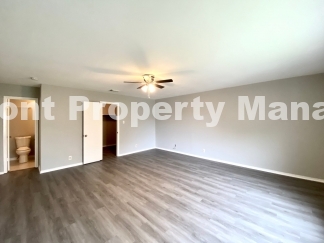 Great 3 Bedroom 2 Full Bath home in Tara Community!