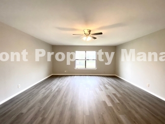 Great 3 Bedroom 2 Full Bath home in Tara Community!