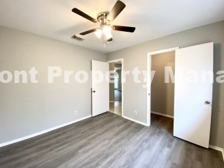 Great 3 Bedroom 2 Full Bath home in Tara Community!