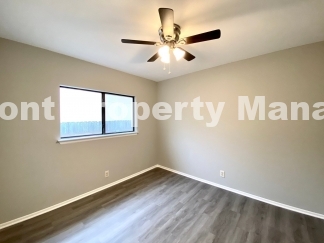 Great 3 Bedroom 2 Full Bath home in Tara Community!