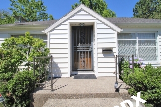Exquisite 2 Bedroom South Burlingame Home with Lots of Character