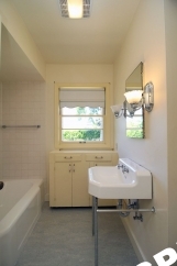 Exquisite 2 Bedroom South Burlingame Home with Lots of Character