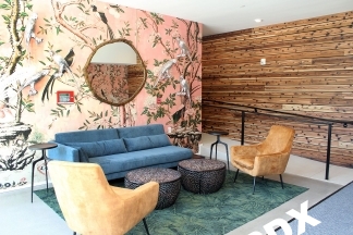 Stylish Courtyard 1 Bedroom in  New Arbor Lodge Apartment Community