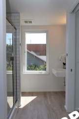 Stylish Courtyard 1 Bedroom in  New Arbor Lodge Apartment Community