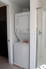 Stylish Courtyard 1 Bedroom in  New Arbor Lodge Apartment Community