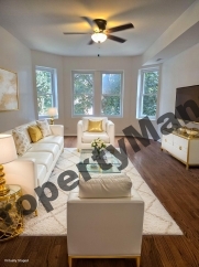 6518 N Mozart St, Unit 1 Chicago, IL, 60645