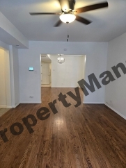 6518 N Mozart St, Unit 1 Chicago, IL, 60645