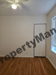 6518 N Mozart St, Unit 1 Chicago, IL, 60645