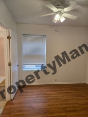 6518 N Mozart St, Unit 1 Chicago, IL, 60645