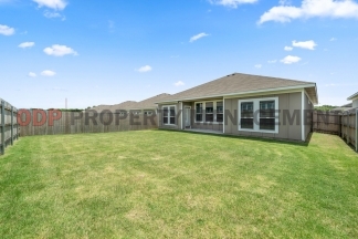 4 Bedroom Home in Troy ISD!