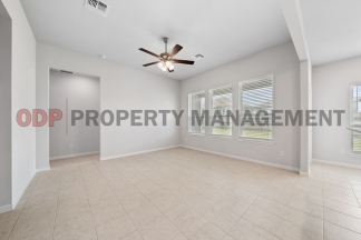 4 Bedroom Home in Troy ISD!