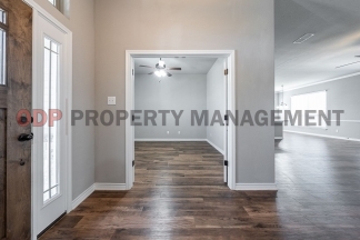 Beautiful Home in The Groves (Belton ISD)!
