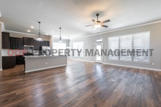 Beautiful Home in The Groves (Belton ISD)!