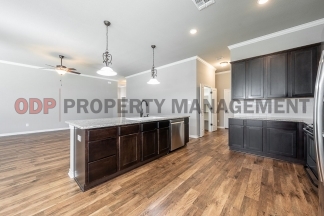 Beautiful Home in The Groves (Belton ISD)!