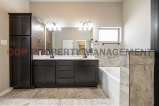 Beautiful Home in The Groves (Belton ISD)!