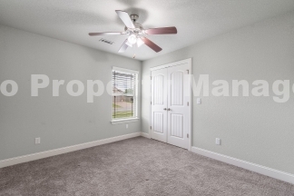 Comfortable Living in Pea Ridge: 3 Bed, 2 Bath Home