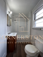 Charming 2 bedroom apartment $695