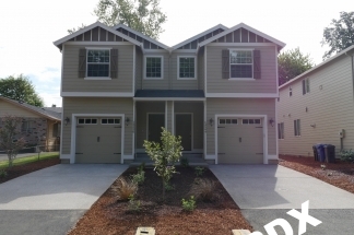 New Build "Green Certfiied" 3 Bed, 2.5 Bath Townhouse in Oak Grove