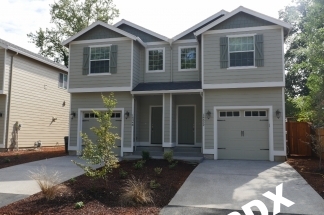 New Build "Green Certfiied" 3 Bed, 2.5 Bath Townhouse in Oak Grove