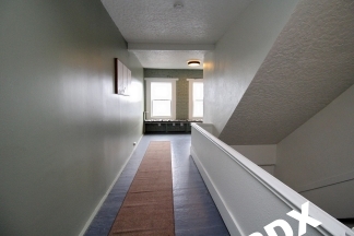 1 mo FREE!! Newly Renovated 1 Bedroom in Historic Mississippi Lush Bank Lofts Building