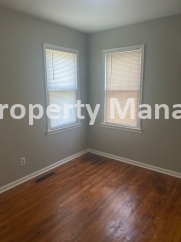 2 Bedroom with Large Kitchen Trash and Mowing Included
