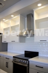 Modern 1-Bedroom Oasis in Bentonville with Abundant Light