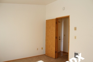 Hollywood Adorable and Well-Maintained 1 Bedroom Apt
