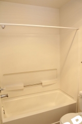Hollywood Adorable and Well-Maintained 1 Bedroom Apt