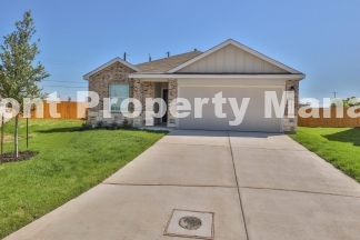 Beautiful New 4 bedroom in Converse!