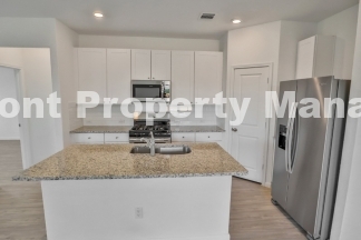 Beautiful New 4 bedroom in Converse!