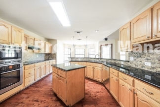 Spacious 5-Bedroom Retreat on Rosemont Way – Your Helotes Haven Awaits!