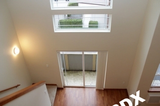 Spacious 2 bedroom, 2 Bath with loft!