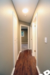 Nicely Updated 2 Bedroom at The Easton Apartments in SE PDX!