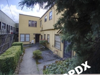 Hollywood Spanish Courtyard 1 Bedroom Apartment