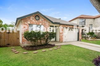 Charming 3-Bedroom Oasis with 2 Full Baths and Spacious 1,734 Sq. Ft. Layout in Converse, TX!