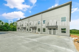 Brand New Townhomes 15 Minutes from Bentonville!
