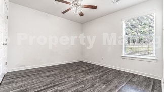 Beautiful three-plex in Decatur!